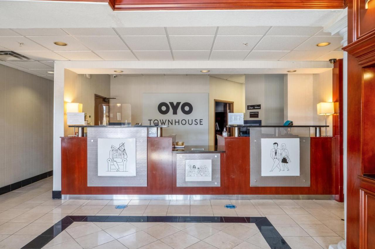 Oyo Townhouse Oklahoma City-Penn Square Luaran gambar